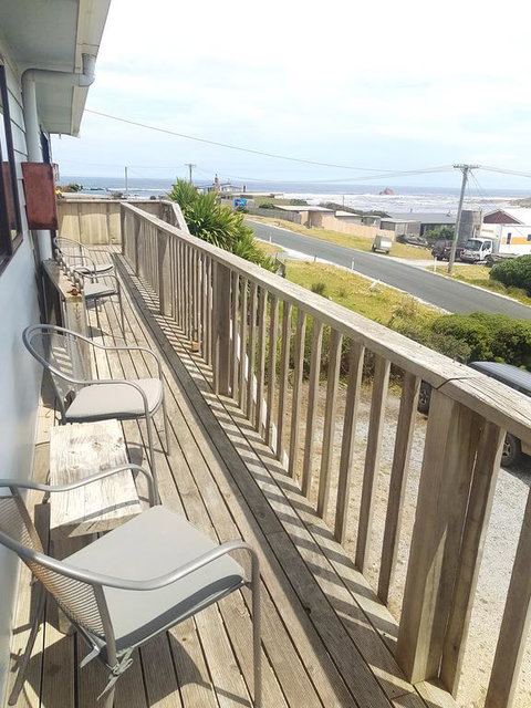 Sunset Holiday Villas - Accommodation Sunshine Coast 3