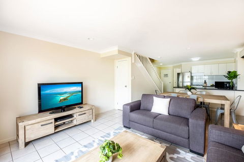 Sunset Waters Apartments - Accommodation Sunshine Coast 1
