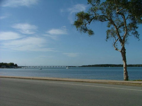 Sunsets From Your Front Patio - Sylvan Beach Esp, Bellara - Accommodation Sunshine Coast 2