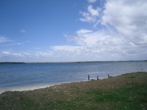 Sunsets From Your Front Patio - Sylvan Beach Esp, Bellara - Accommodation Sunshine Coast 3