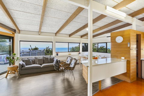 Sunshine Beach Shack - Accommodation Sunshine Coast 3