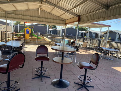 Sunshine Gardens Bourke Resort - Accommodation Sunshine Coast 1