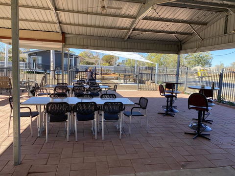 Sunshine Gardens Bourke Resort - Accommodation Sunshine Coast 2