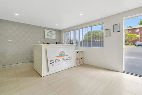 Surf Beach Motel Port - Accommodation Sunshine Coast 2