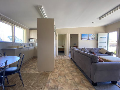 Surf Beach Sanctuary - Accommodation Sunshine Coast 3
