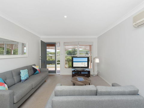 Surf Break - 10A Tuna (Downstairs) - Accommodation Sunshine Coast 0