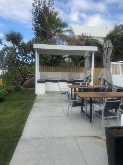 Surfers Horizons - Accommodation Sunshine Coast 2