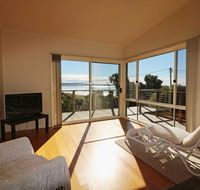 Surfside - Accommodation Sunshine Coast