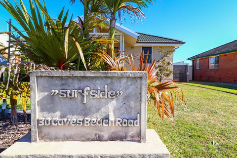 Surfside - Accommodation Sunshine Coast 2