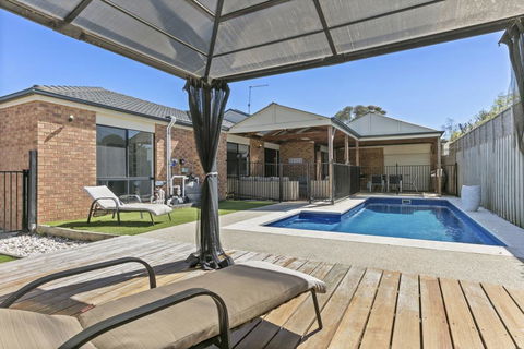 SWEETLANDS SANCTUARY - MT MARTHA - Accommodation Sunshine Coast 1