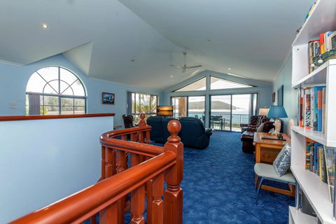 Tah Villa, 1/68 Marine Drive - Accommodation Sunshine Coast 3