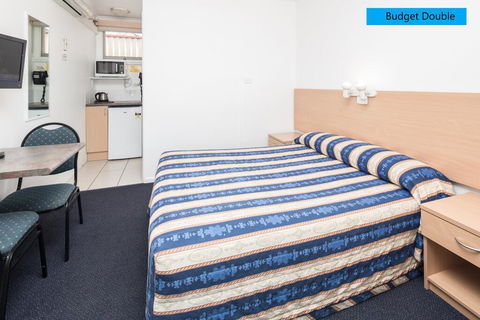 Tally Ho Motor Inn - Accommodation Sunshine Coast 1