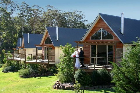 Tamborine Gardens - Accommodation Sunshine Coast 0