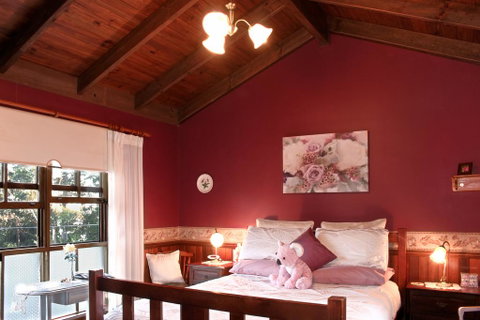 Tamborine Mountain Bed And Breakfast - Accommodation Sunshine Coast 3