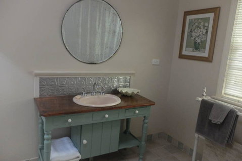 Tamborine Treats - Accommodation Sunshine Coast 1