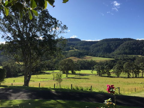 Tantallon - Accommodation Sunshine Coast 0