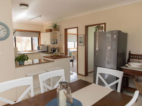 Taranaki Beach House - Accommodation Sunshine Coast 0