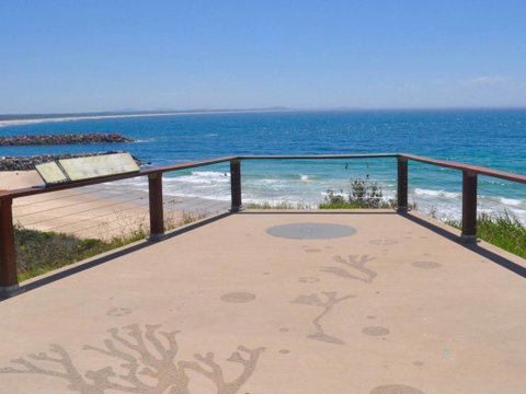 Taranaki Beach House - Accommodation Sunshine Coast 2