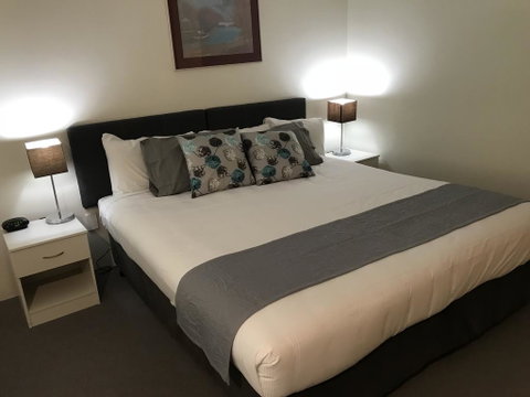 Tea Gardens Motel - Accommodation Sunshine Coast 0