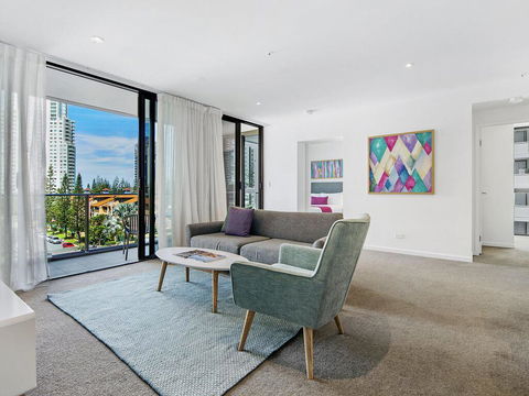 The Beach Broadbeach Private 2 Bedroom Apartment - Accommodation Sunshine Coast 1