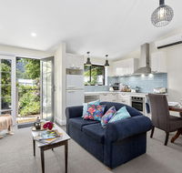 Birch Lane - Accommodation Sunshine Coast