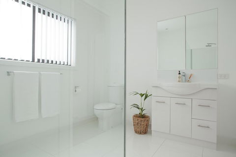 Pearl Hawley Beach - Accommodation Sunshine Coast 29