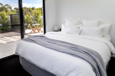 Pearl Hawley Beach - Accommodation Sunshine Coast 26