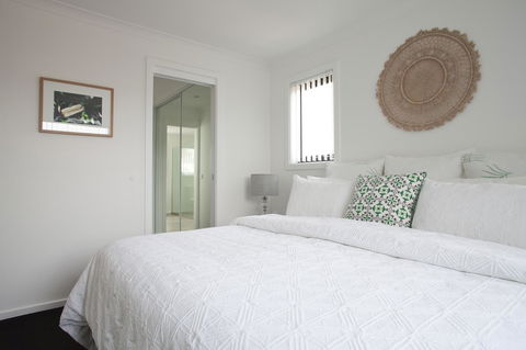 Pearl Hawley Beach - Accommodation Sunshine Coast 13