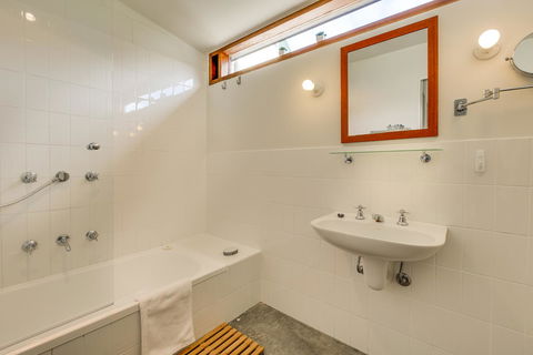 Brampton Cottage - Accommodation Sunshine Coast 15