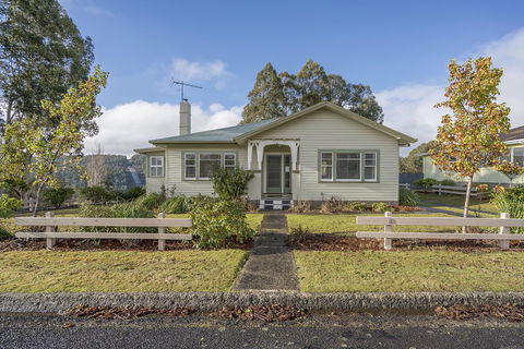 Tarraleah Estate - Accommodation Sunshine Coast 11