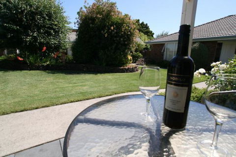 Shearwater Cottages - Accommodation Sunshine Coast 17