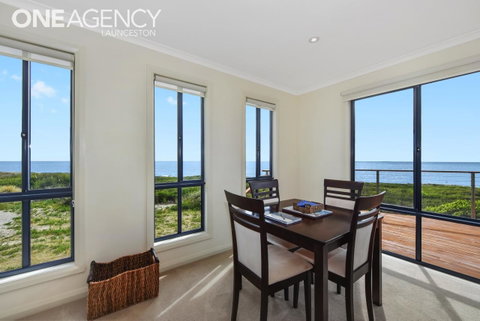 Seaspray - Accommodation Sunshine Coast 7