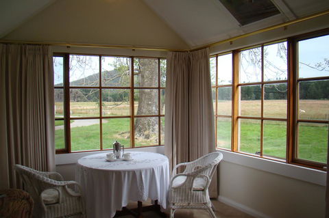 Buttons Cottage For Canyon & Rain Forest Walks With In House Dining - Accommodation Sunshine Coast 24