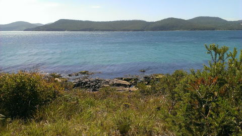 Larus Waterfront Cottage - Accommodation Sunshine Coast 14
