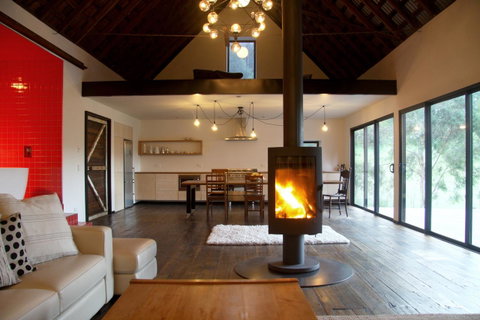 BIG.SHED.HOUSE - Accommodation Sunshine Coast 3