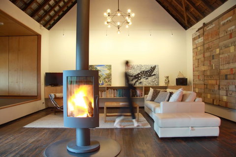 BIG.SHED.HOUSE - Accommodation Sunshine Coast 0