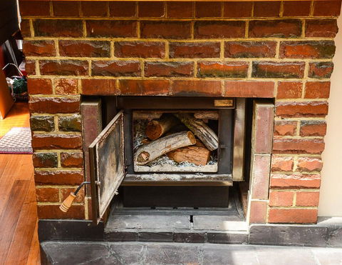 Bridge View Retreat - Accommodation Sunshine Coast 26