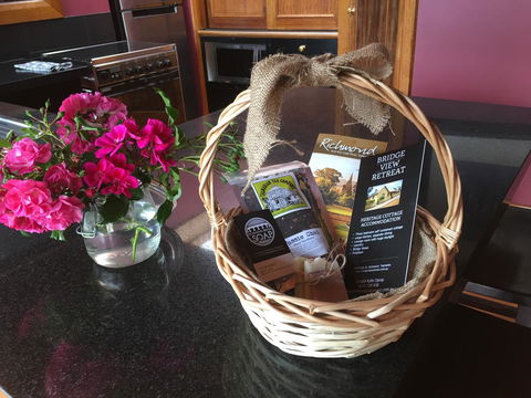 Bridge View Retreat - Accommodation Sunshine Coast 12