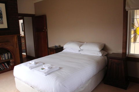 Bridge View Retreat - Accommodation Sunshine Coast 36