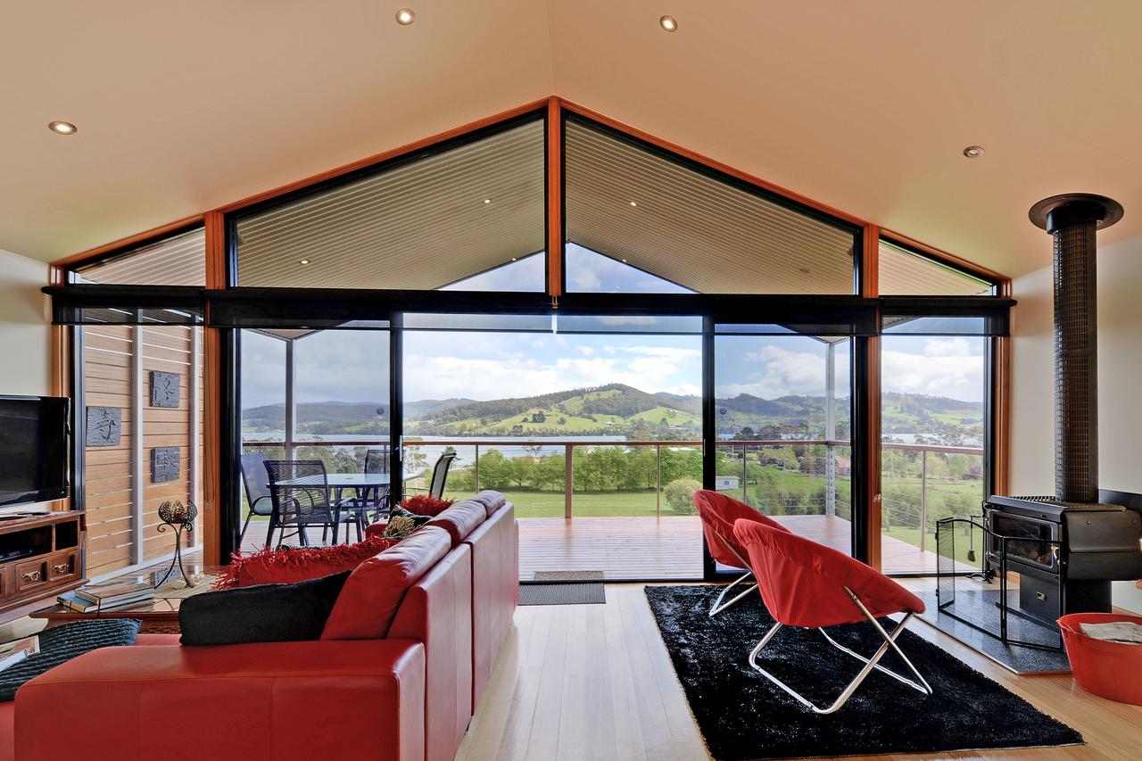Gardners Bay TAS Accommodation Sunshine Coast