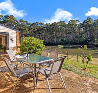 Naivasha Cottage - Accommodation Sunshine Coast