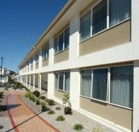 Edgewater Hotel - Accommodation Sunshine Coast