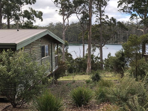 Stewarts Bay Lodge - Accommodation Sunshine Coast 1