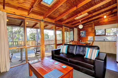 Stewarts Bay Lodge - Accommodation Sunshine Coast 39