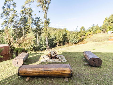 Derby Forest Cabins - Accommodation Sunshine Coast 2