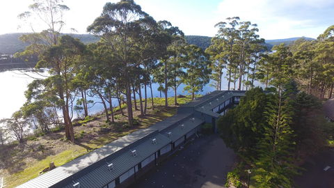 The Fox And Hounds Historic Hotel - Accommodation Sunshine Coast 6