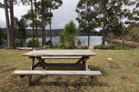 The Fox And Hounds Historic Hotel - Accommodation Sunshine Coast 38
