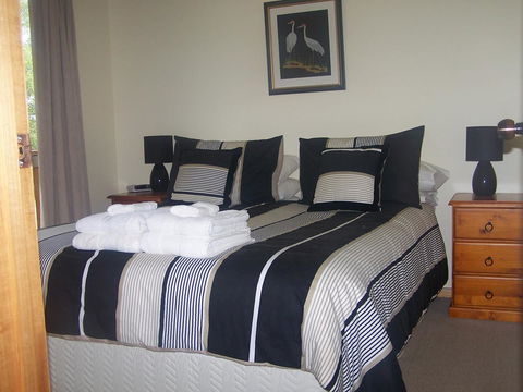 Drumreagh Cabins - Accommodation Sunshine Coast 1