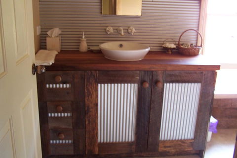 Drumreagh Cabins - Accommodation Sunshine Coast 17