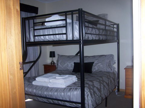 Drumreagh Cabins - Accommodation Sunshine Coast 32